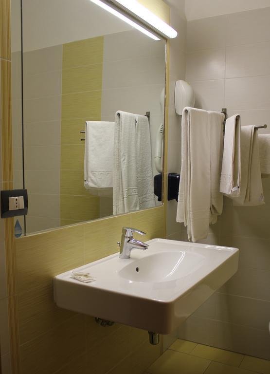 Hotel 106 เซลเลีย มาริน่า ห้อง รูปภาพ