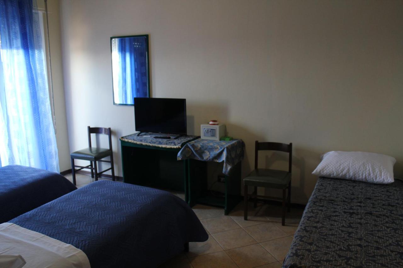 Hotel 106 เซลเลีย มาริน่า ภายนอก รูปภาพ